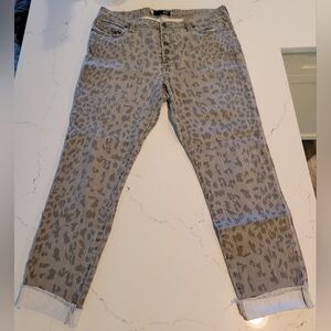 Kut From The Kloth Denim Leopard Print Stretch Jean Buttonfly